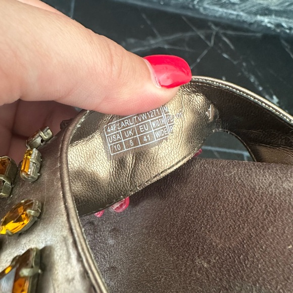 Vionic flip flops - Picture 4 of 4